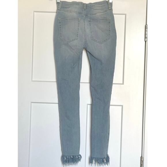 NWOT Free People Great Heights Frayed Skinny Jeans Women’s Size 26 - Picture 4 of 12